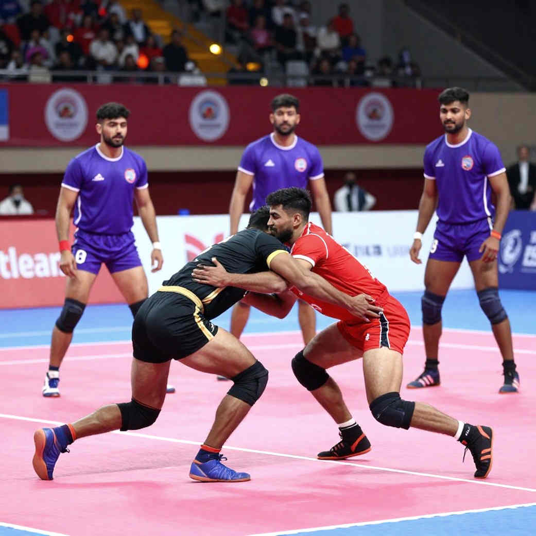 ৪৮-২৪ স্কোরলাইনের ওপাশে: বিরতির ১৪ পয়েন্ট আর নারী কাবাডির অনুপস্থিত লিগ